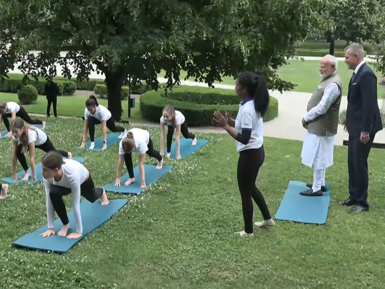 PM Modi and Slovakia's President Pellegrini watch a special session of Yoga, Bratislava (Photo/YouTube/Narendra Modi)