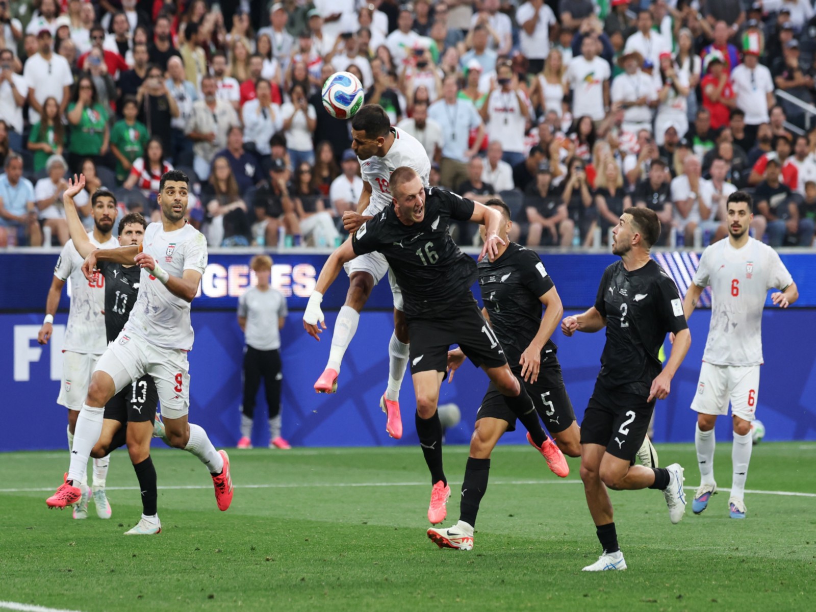 Iran vs New Zealand. (Photo/Reuters)