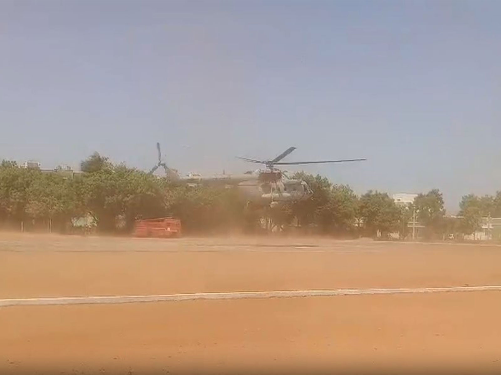 Indian Army conducts trial landing at the Tirunelveli Armed Reserve Ground (Photo/ANI)