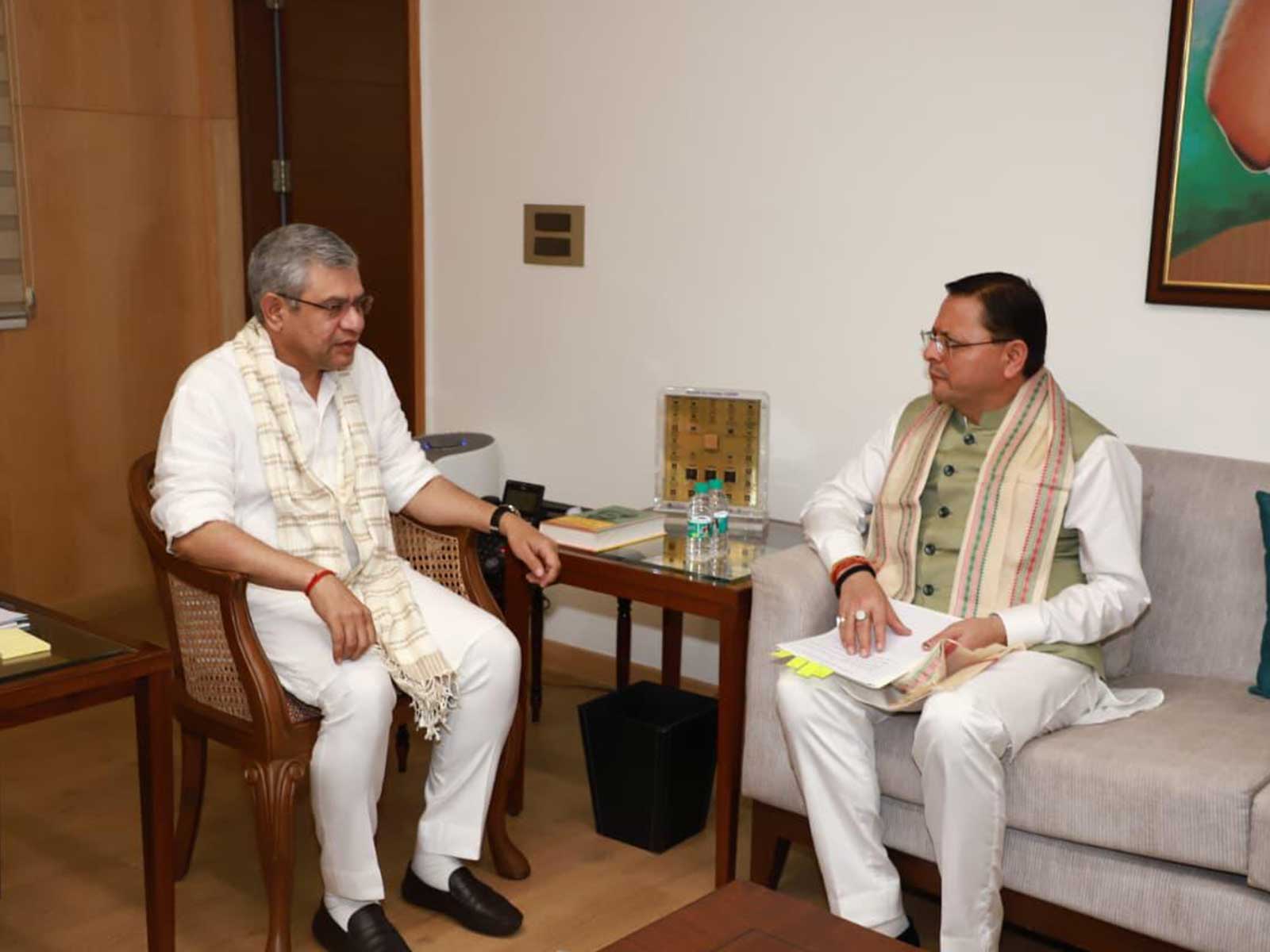 Uttarakhand Chief Minister Pushkar Singh Dhami with Railway Minister Ashwini Vaishnaw (Photo/ANI)