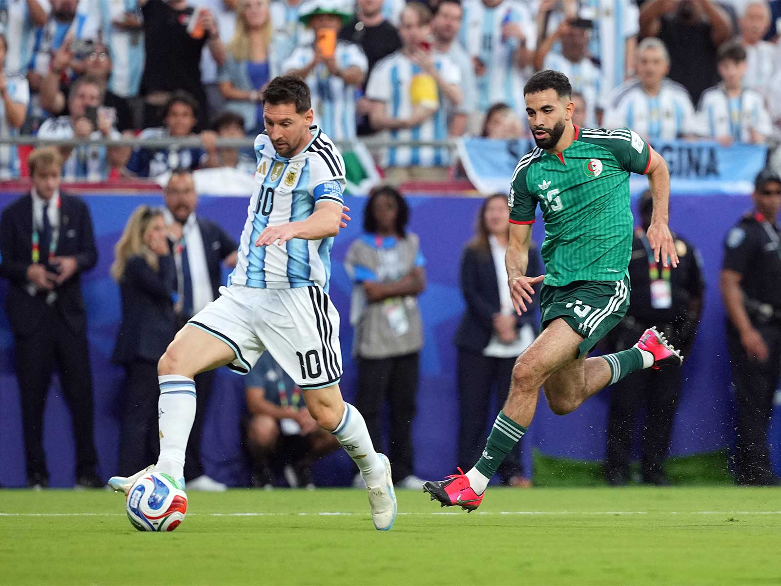 Soccer Football - FIFA World Cup 2026 - Group J - Argentina v Algeria - Kansas City Stadium, Kansas City, Missouri, U.S. - June 16, 2026 Argentina's Lionel Messi in action with Algeria's Rayan Ait Nouri IMAGN IMAGES via Reuters/Denny Medley.