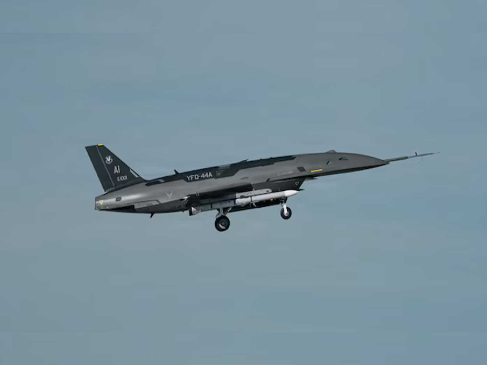 Anduril YFQ-44A  (Photo/ US Air Force)