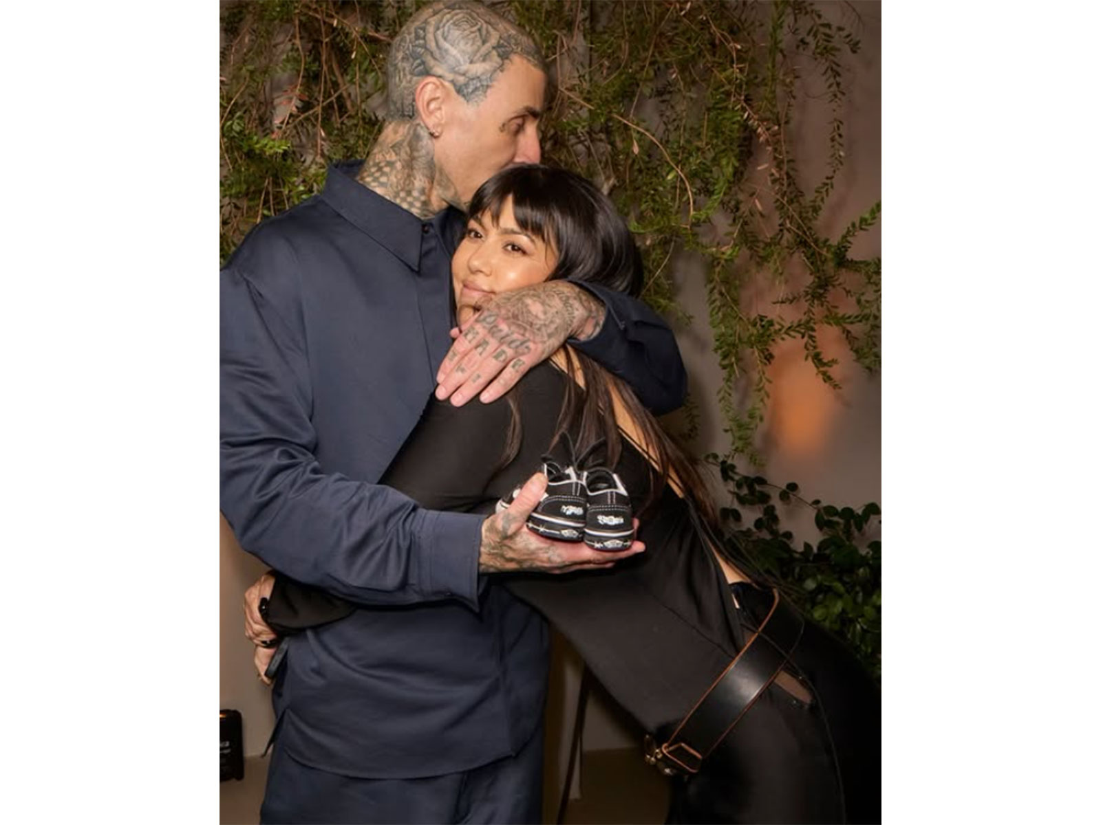 Travis Barker, Kourtney Kardashian (Photo/Instagram/@kourtneykardash)
