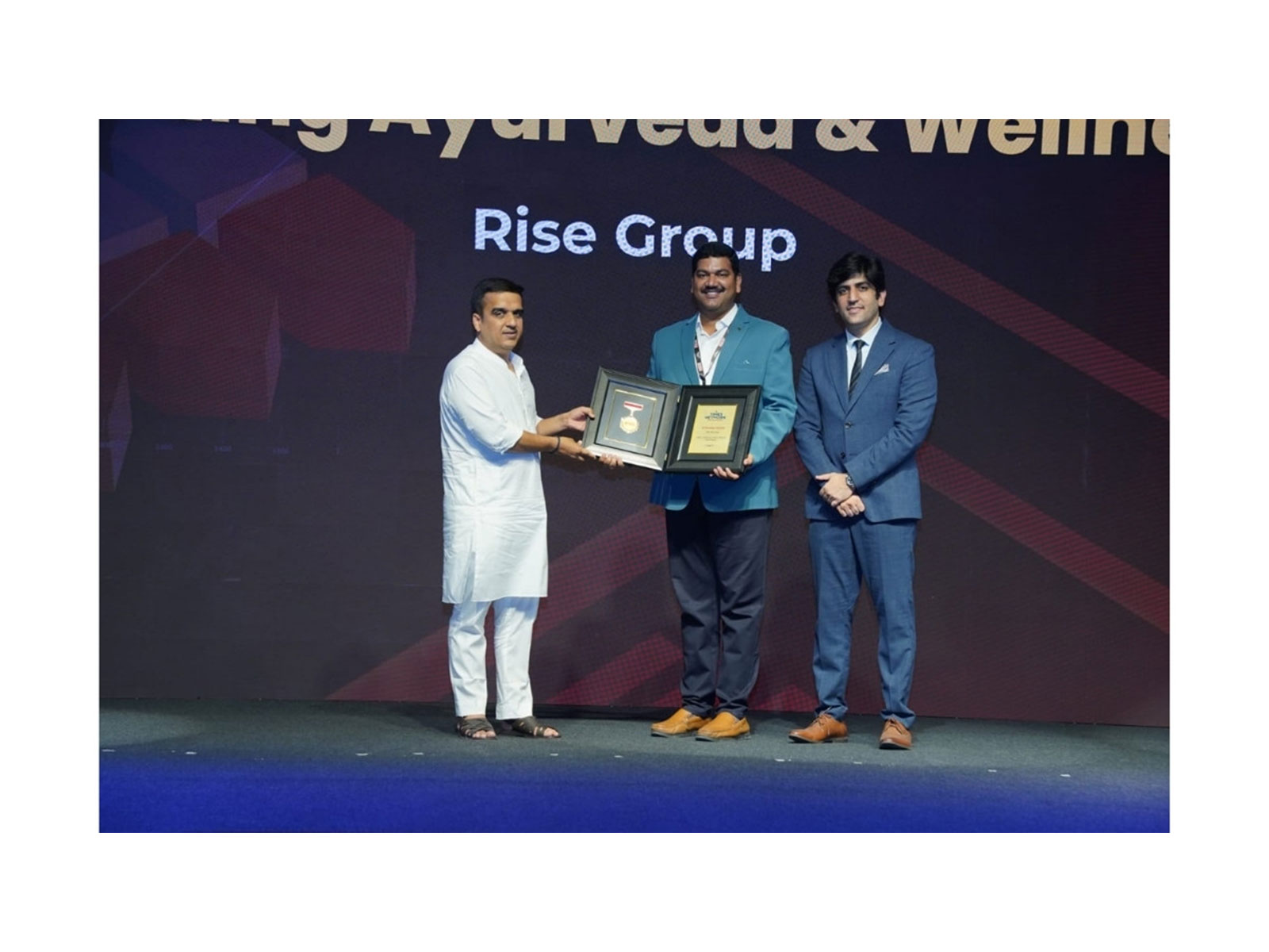 National Recognition for Dr. Praveen Pullata NIVAM Wellness Wins 'India's Leading Ayurveda & Wellness Brand Award'