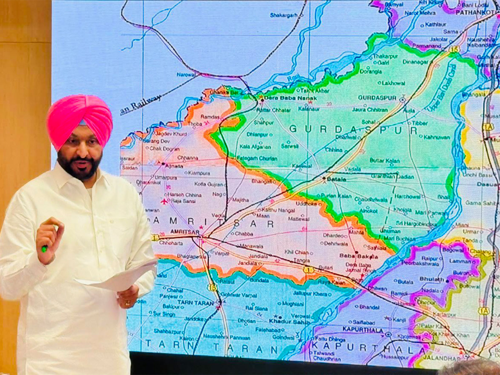 Punjab Railway Minister Ravneet Singh Bittu (Photo/X/@RavneetBittu)