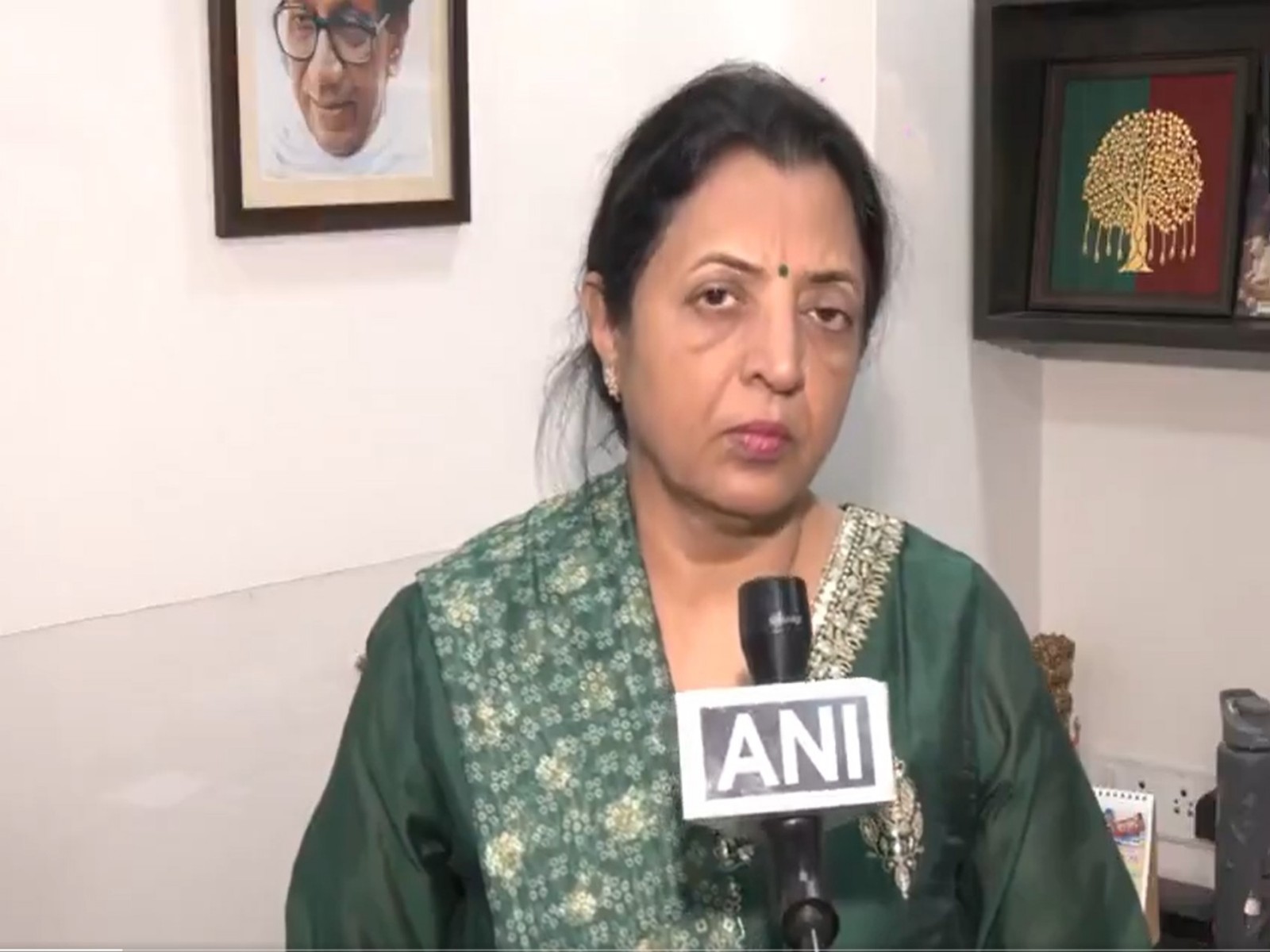 Shiv Sena leader Manisha Kayande (Photo/ANI)