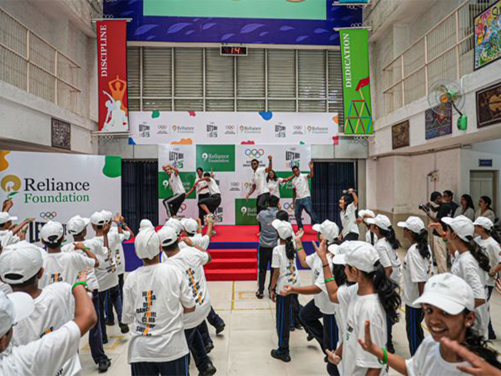 IOC's 'Lets Move' campaign aims to encourage young people to enjoy sport. (Photo: Reliance Foundation)