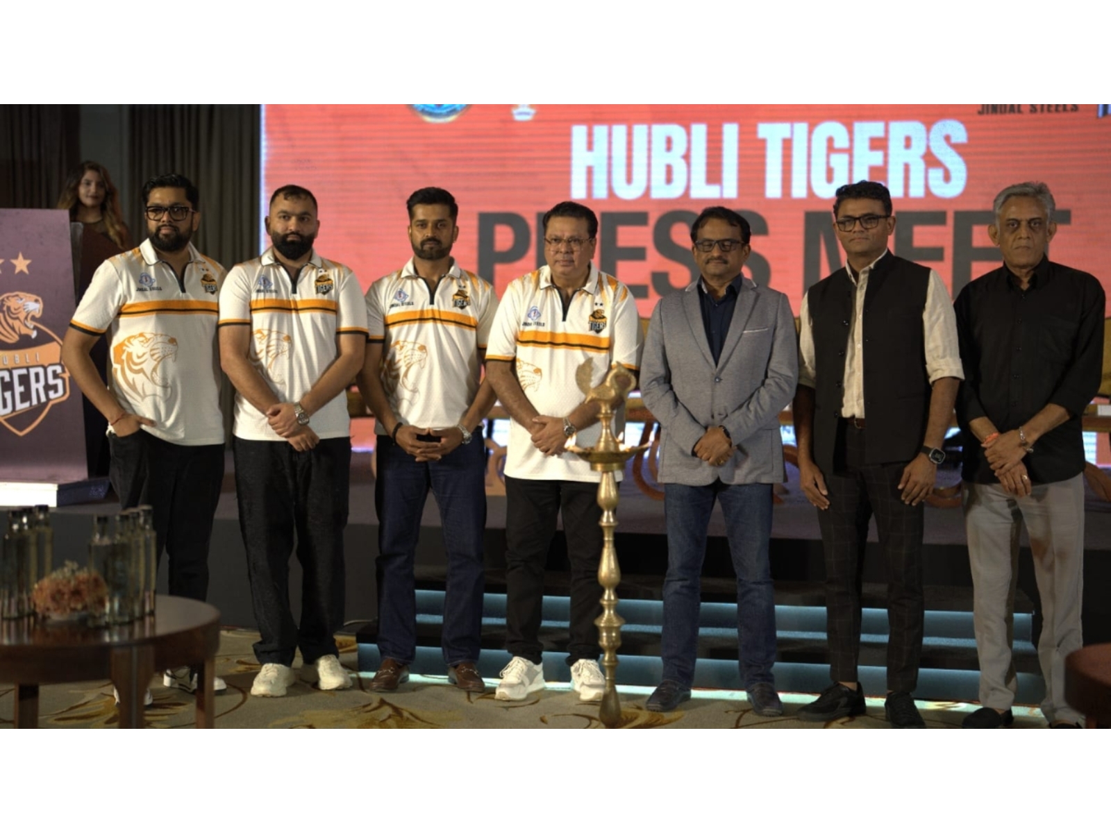 Hubli Tigers Unveil Massive 2026 Jersey and Anthem at Glitzy Shangri-La Gala Ahead of Maharaja Trophy Season