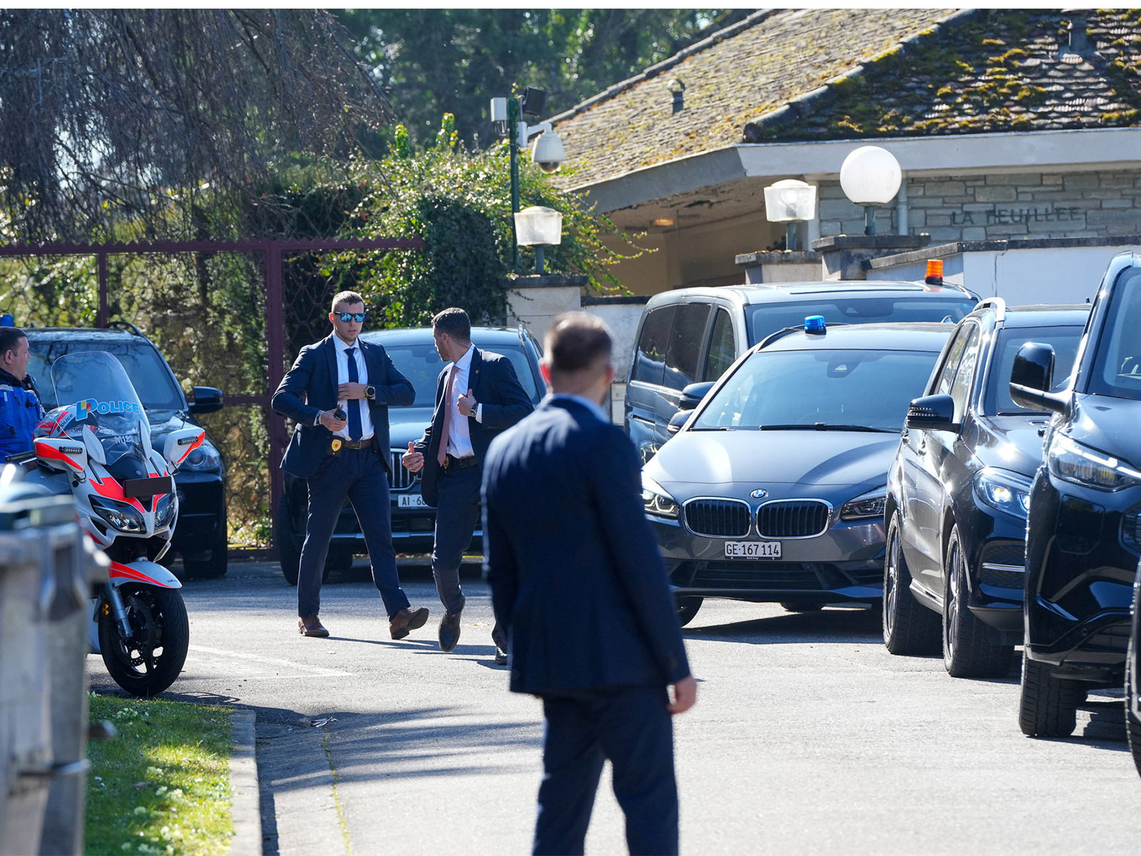 Iranian negotiating delegation departs for the site of the talks with U.S., in Geneva, Switzerland, February 26, 2026 (Photo/Reuters)