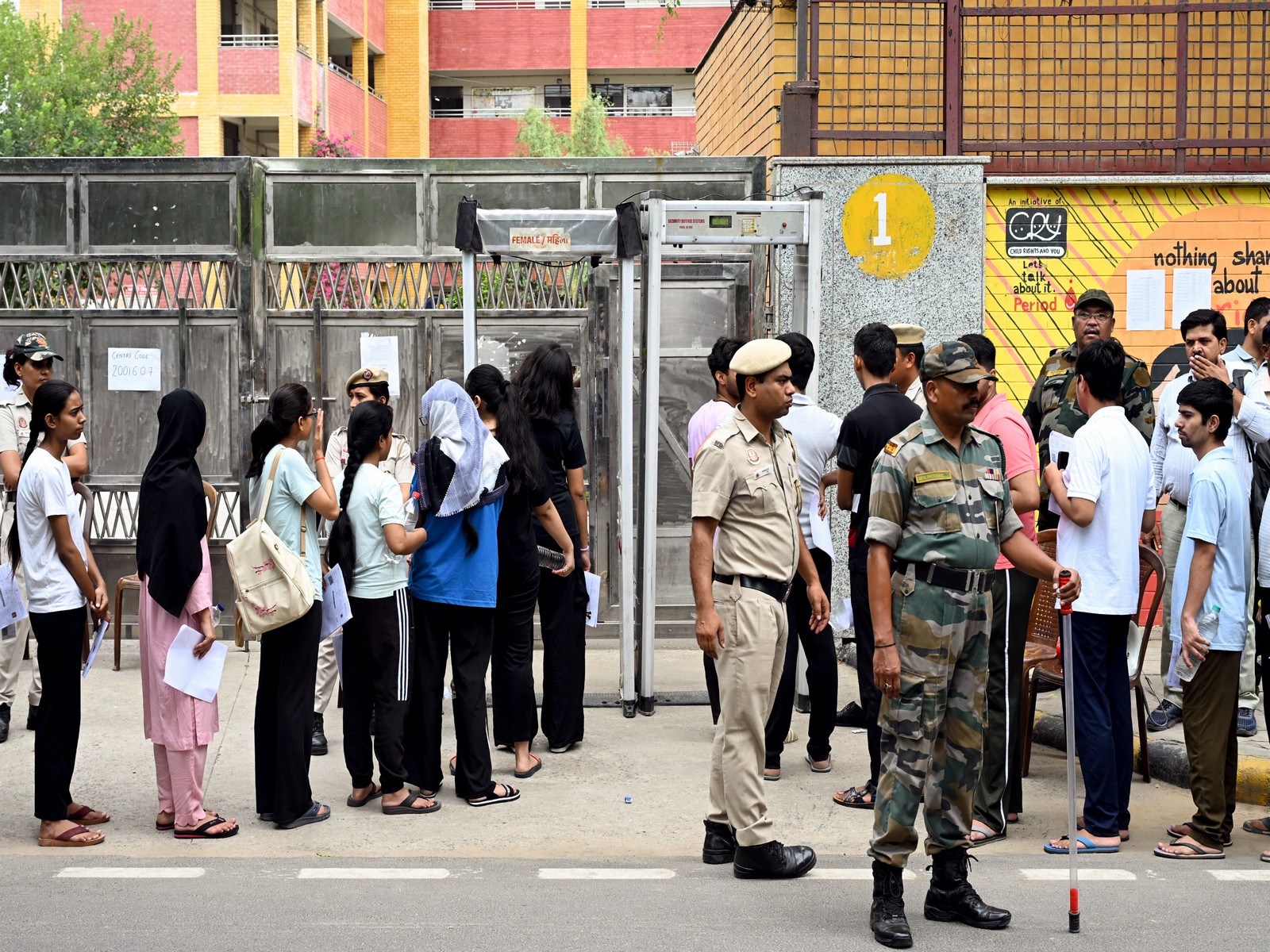 Candidates for NEET-UG re-test in Delhi (Photo/ANI)