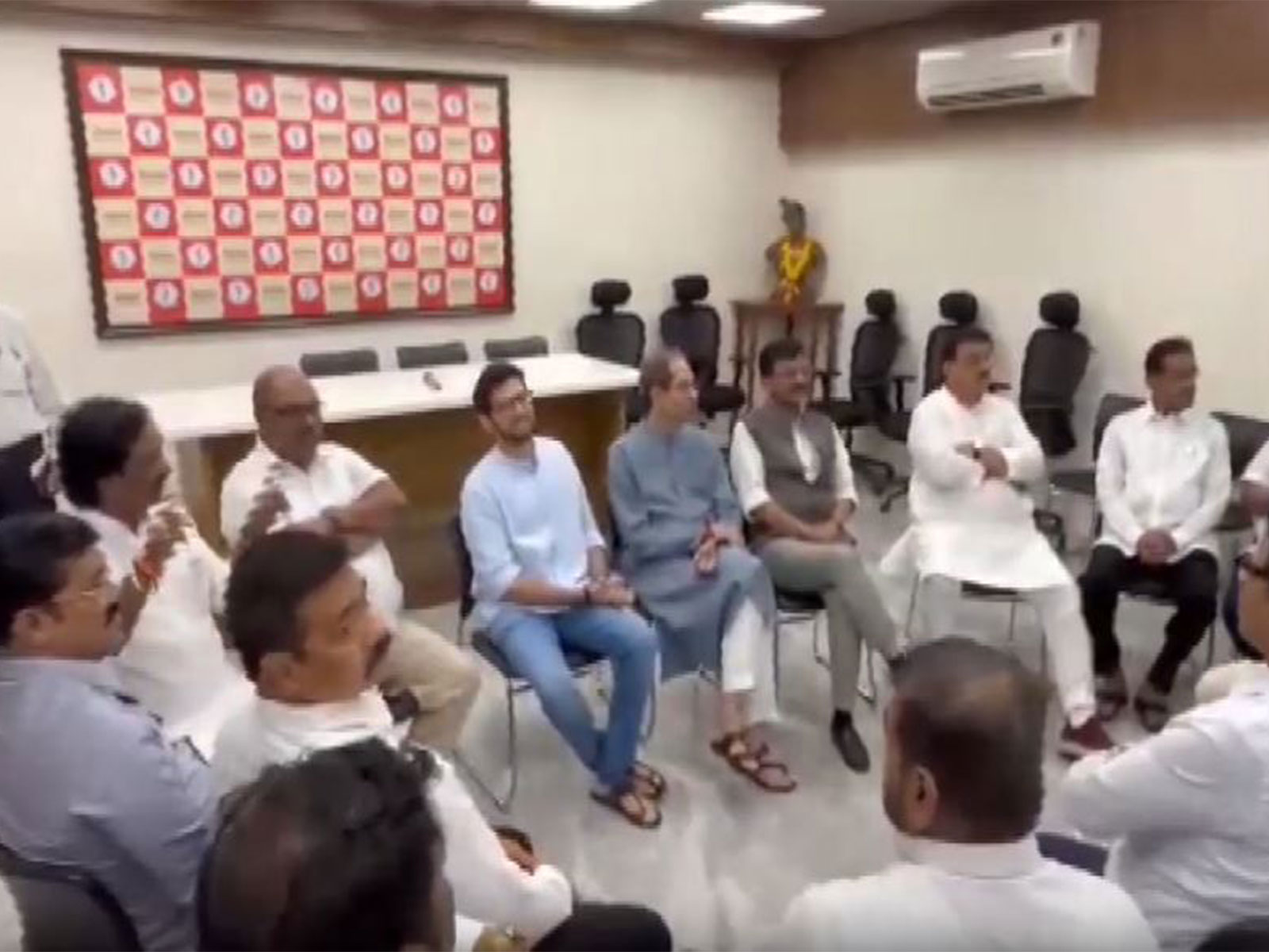 Shiv Sena (UBT) chief Uddhav Thackeray holds a meeting with party leaders in Mumbai (Photo/UBT Shiv Sena team)