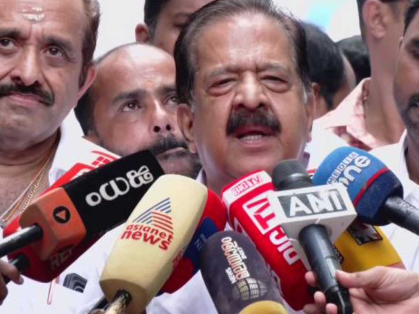 Keralam Home Minister Ramesh Chennithala (Photo/ANI)