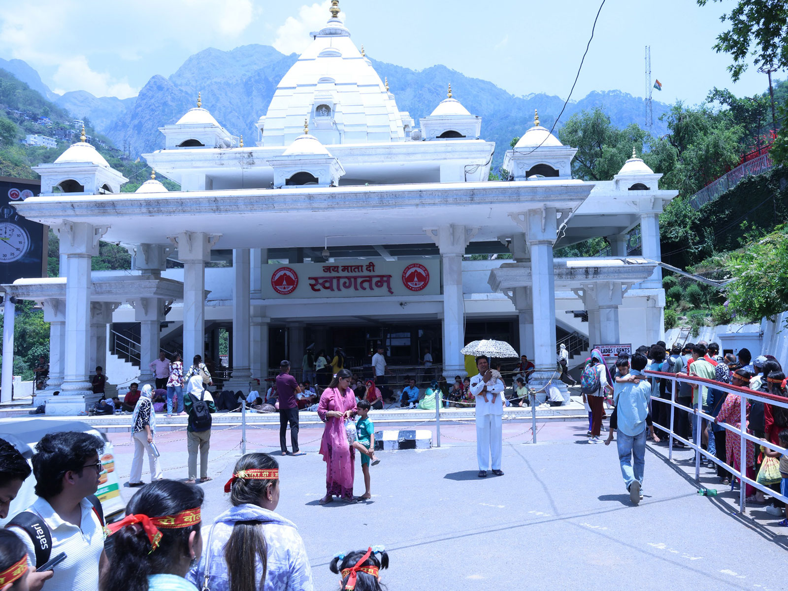 Shri Mata Vaishno Devi yatra crosses 50 lakh pilgrim mark (photo/Shri Mata Vaishno Devi Ji Shrine Board)