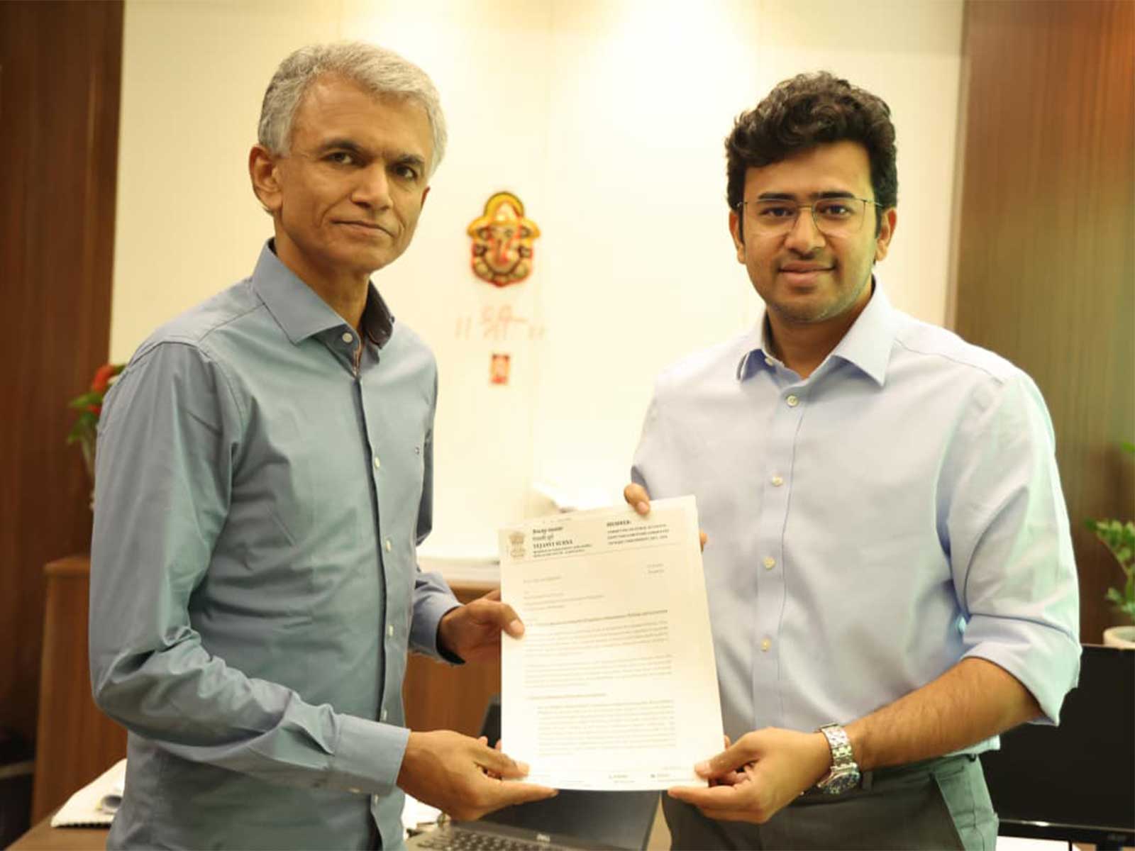 Bengaluru Development Minister Krishna Byre Gowda and BJP MP Tejasvi Surya (Photo/@Tejasvi_Surya)
