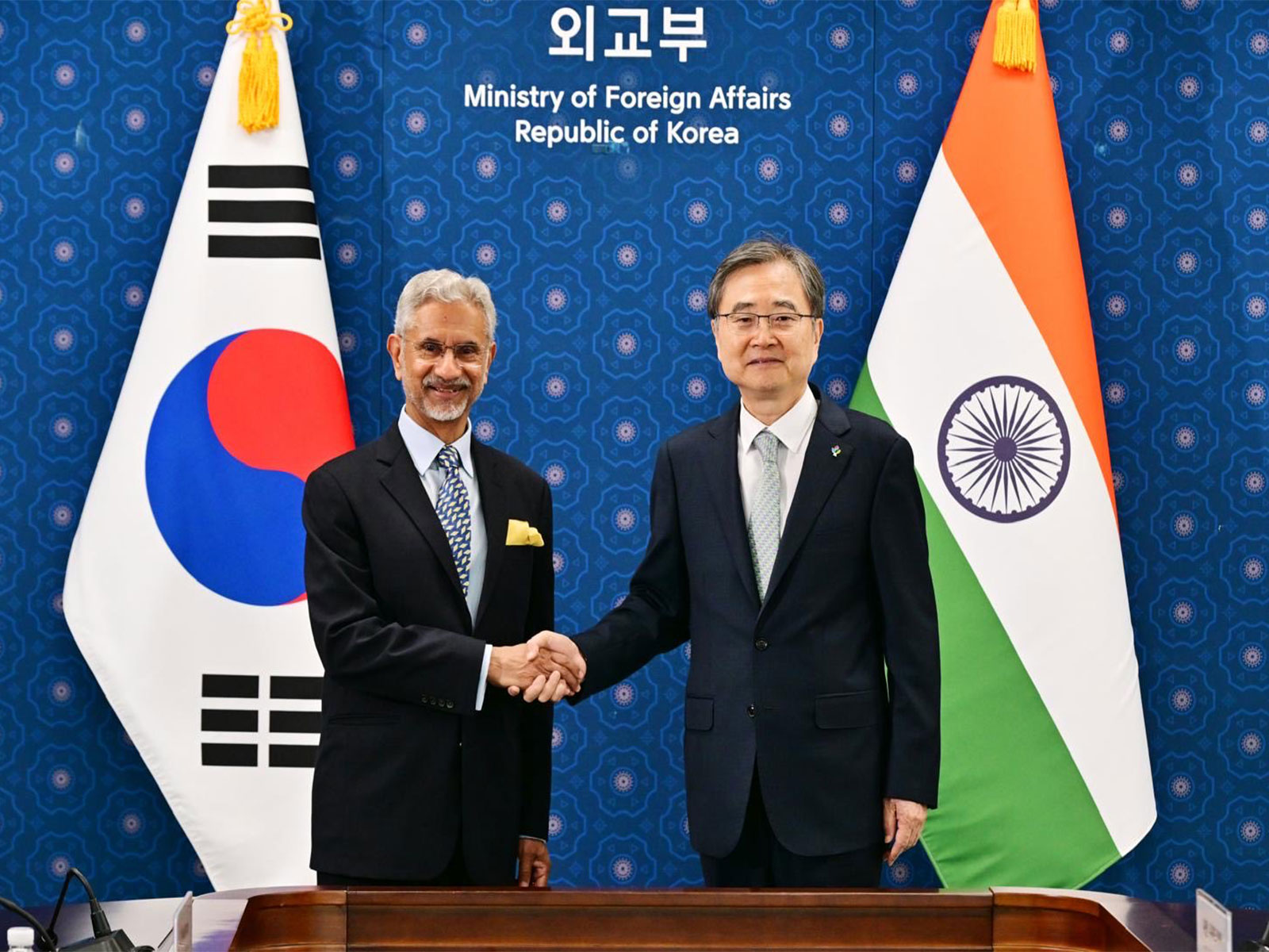EAM Jaishankar meets South Korea's Foreign Affairs Minister Cho Hyun (Photo/X/@DrSJaishankar)