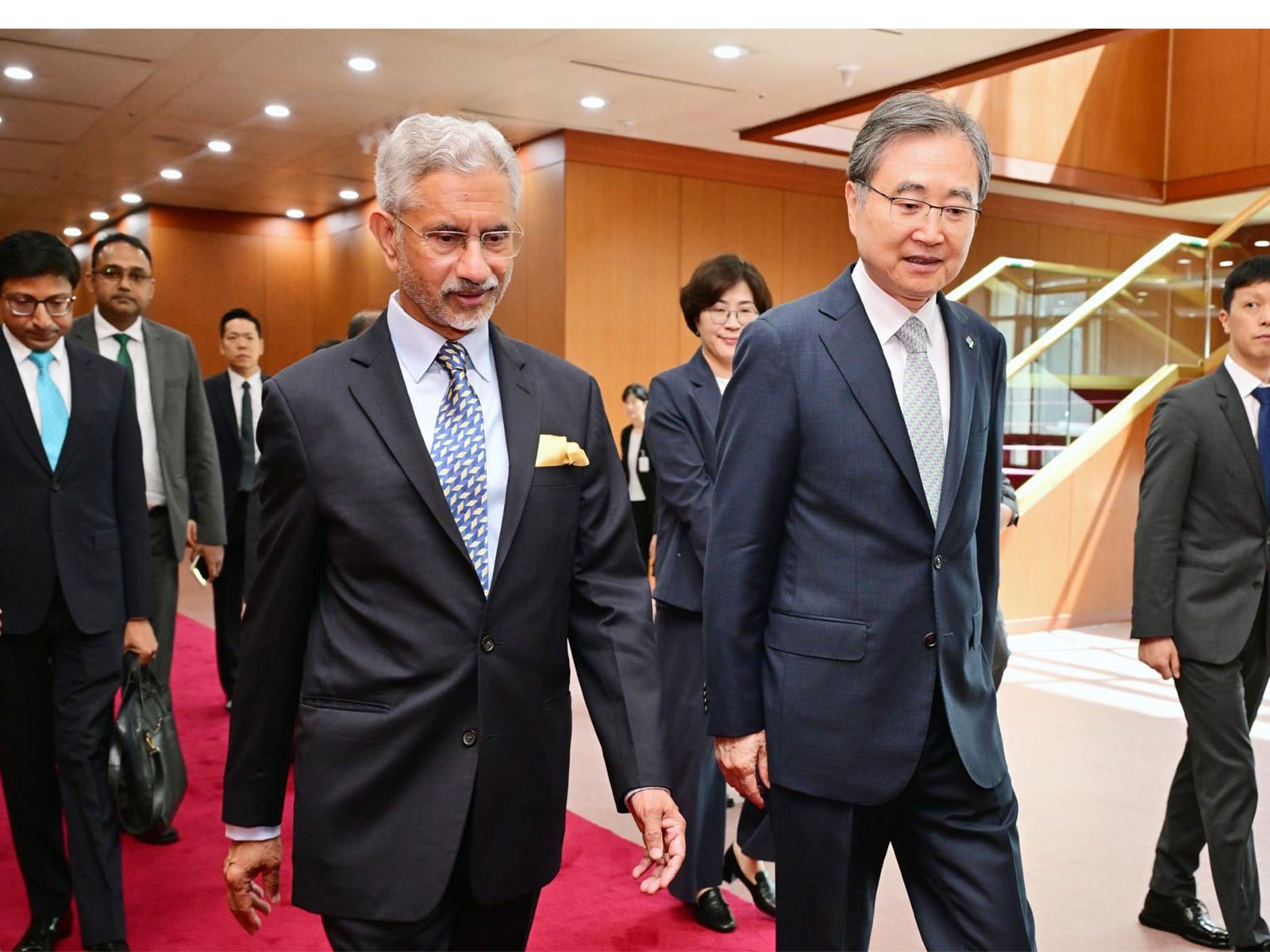 South Korea's Minister of Foreign Affairs Cho Hyun and EAM S Jaishankar (Photo/X/@DrSJaishankar)