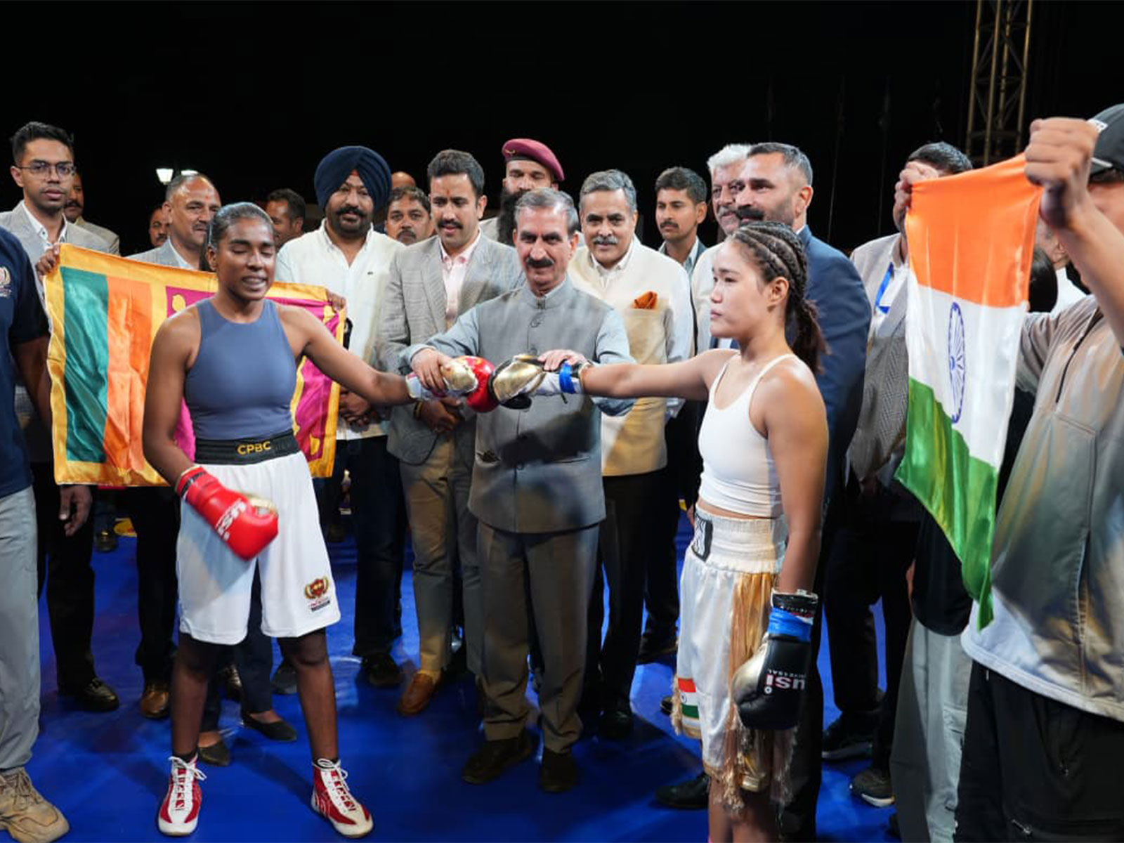 Himachal Pradesh Chief Minister Thakur Sukhvinder Singh Sukhu with participating boxers (Photo: Himachal Pradesh CMO)