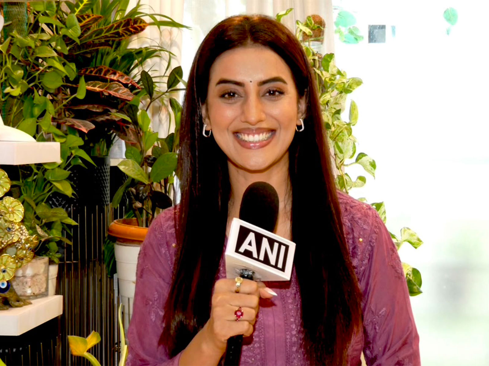 Actor Akshara Singh (Image source:ANI)