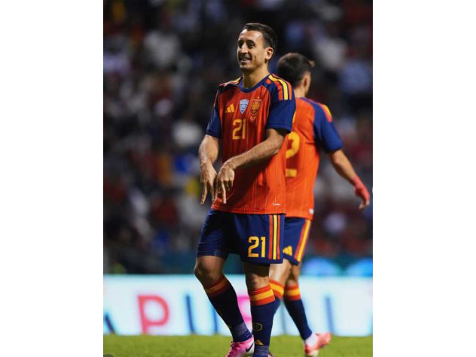 Mikel Oyarzabal. (Photo: @mikel10oyar Instagram)