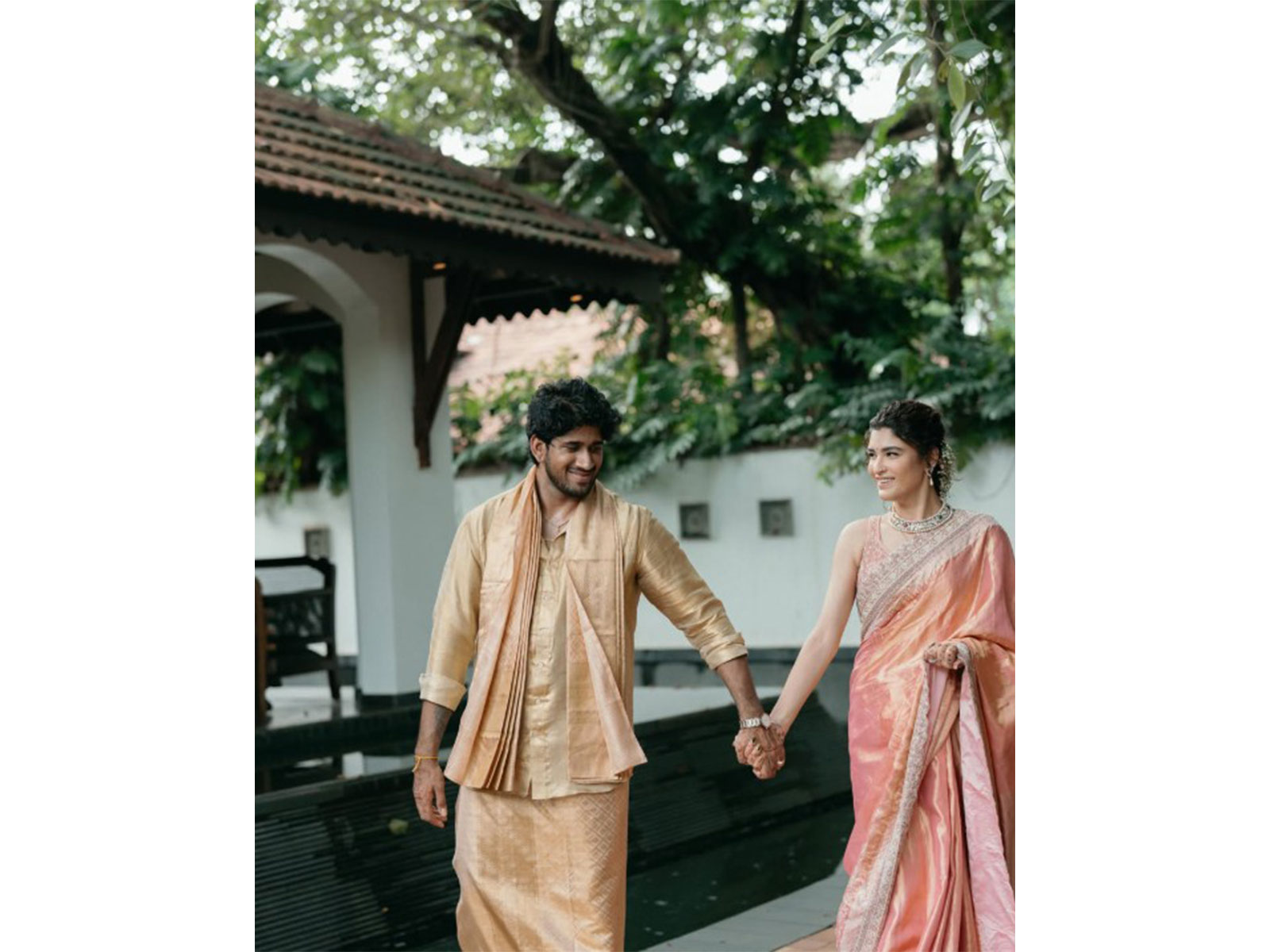 Khushbu Sundar's daughter and son-in-law (Image source: Khushbu's Instagram)