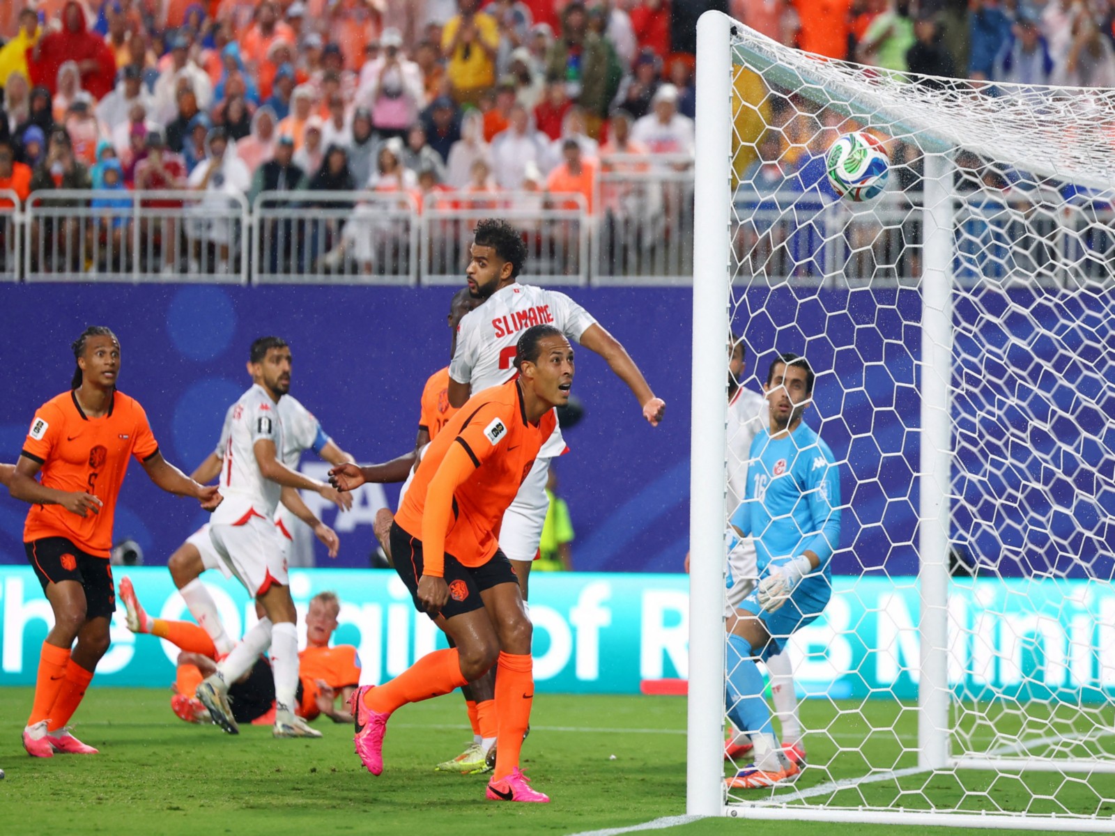 Soccer Football - FIFA World Cup 2026 - Group F - Tunisia v Netherlands - Kansas City Stadium, Kansas City, Missouri, U.S. - June 25, 2026 Netherlands' Jan Paul van Hecke scores their third goal. (Photo: REUTERS/Claudia Greco)