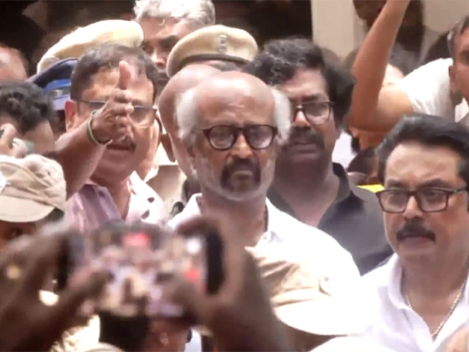 Veteran actor Rajinikanth (Photo/ANI)