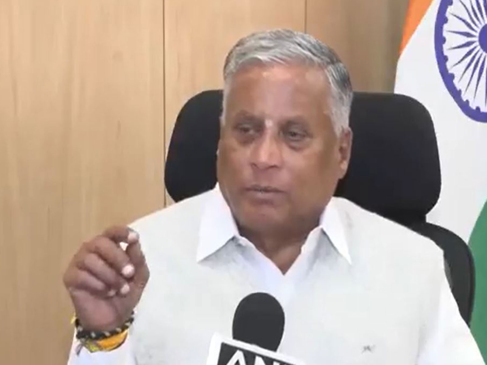 Union Minister V Somanna (Photo/ANI)