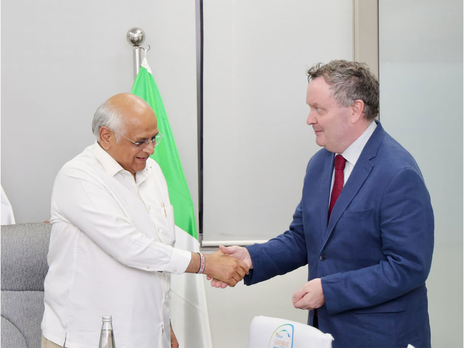 Chief Minister Bhupendra Patel met Ireland's Consul General (Photo/GujaratCMO)