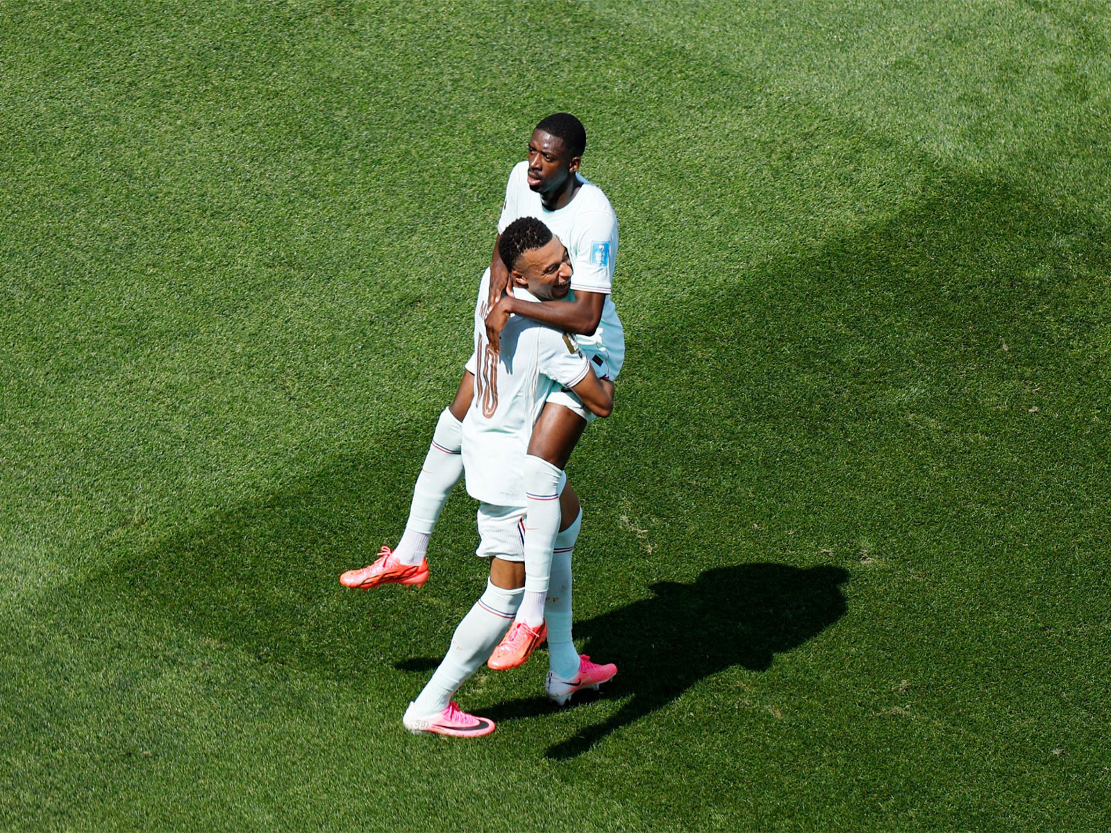France's Ousmane Dembele celebrating a goal with Kylian Mbappe (Photo: Reuters)