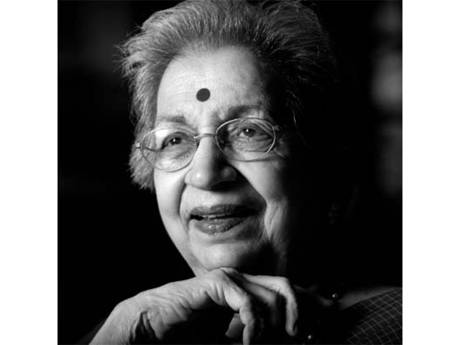 Veteran Marathi director Vijaya Mehta (Image source: X/@ShelarAshish)