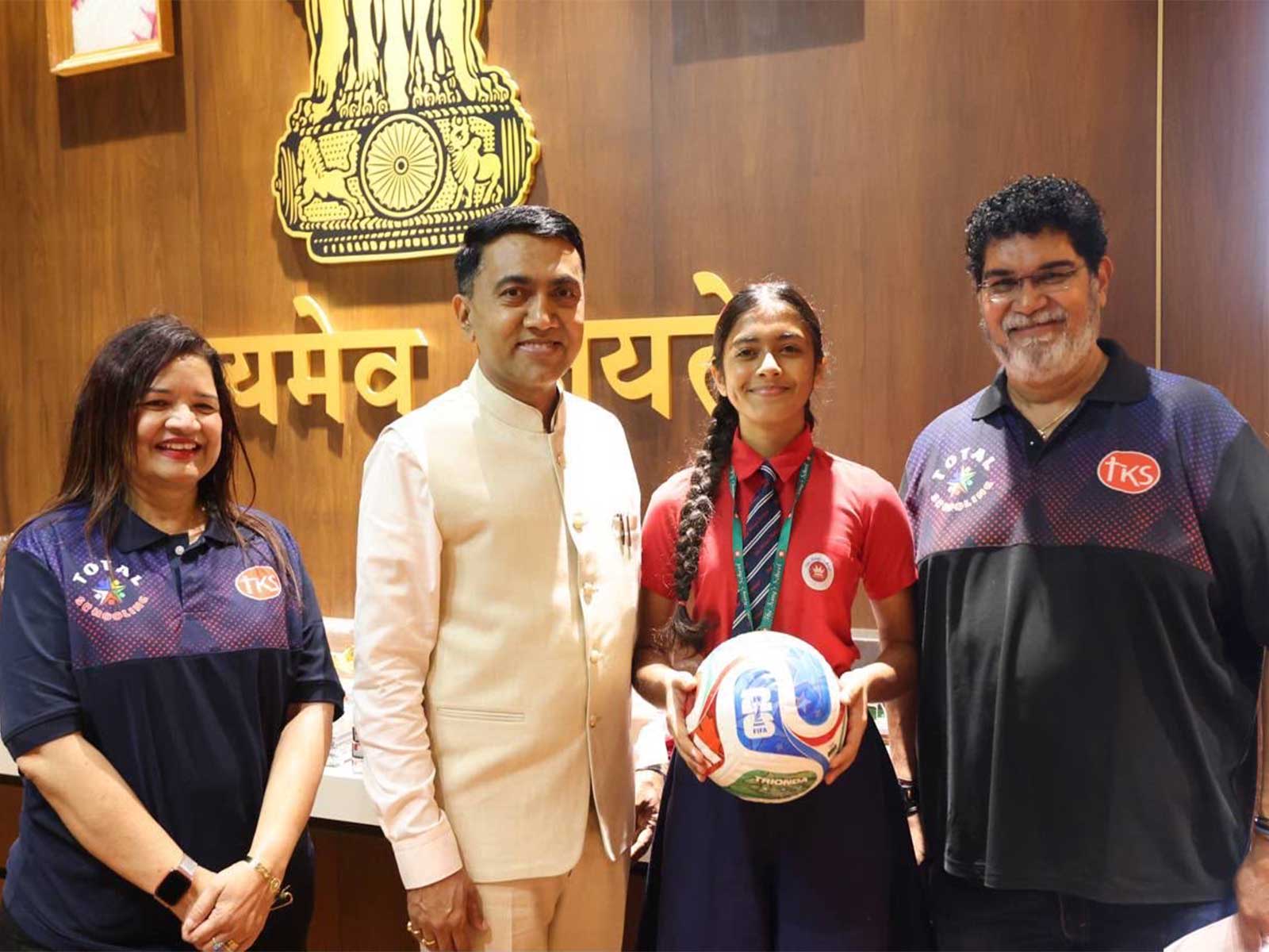 CM Sawant congratulates Goa's young footballer Keren D'Souza (Photo: X/@goacm)