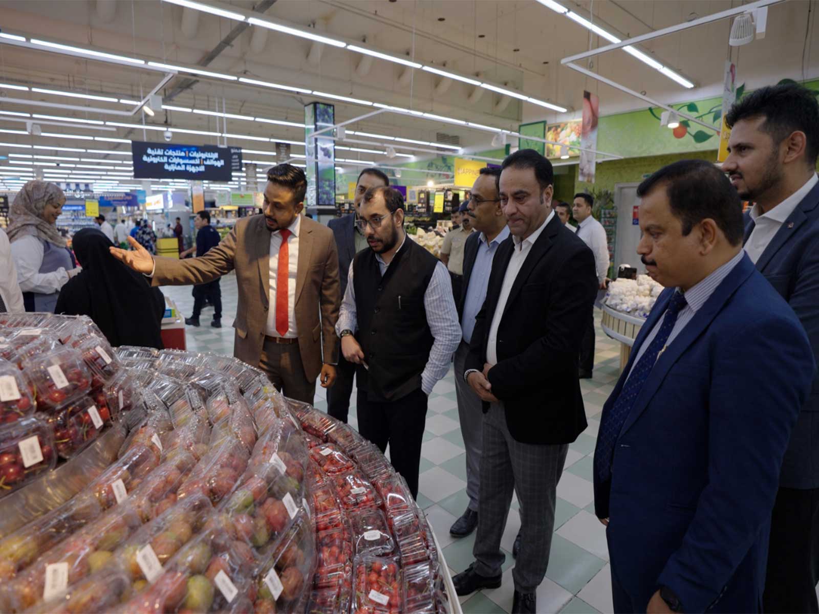 Himachal Pradesh first-ever export consignment of fresh cherries and plums from the state has successfully reached Oman (Photo/CMOHP)