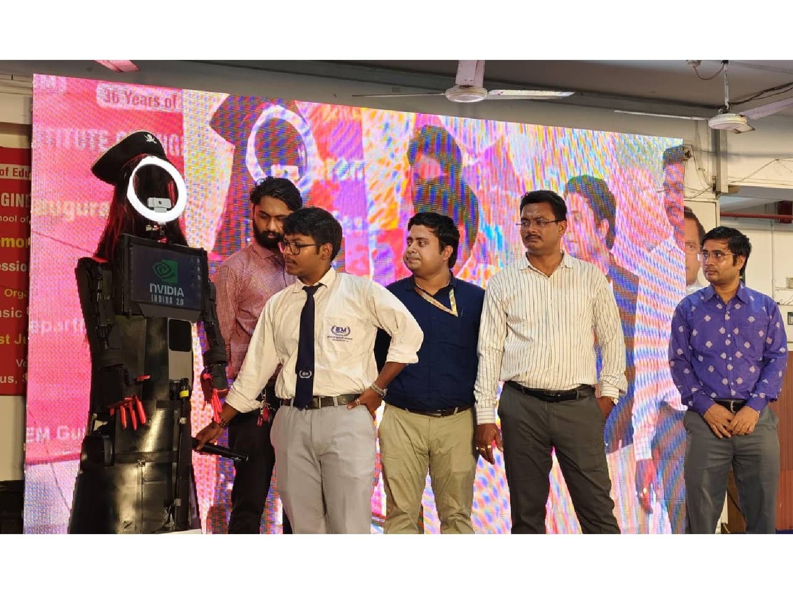 IEM-UEM Group of Institutions Hosts Grand Inaugural Ceremony for First-Year B.Tech Students, Showcases Advanced Technologies