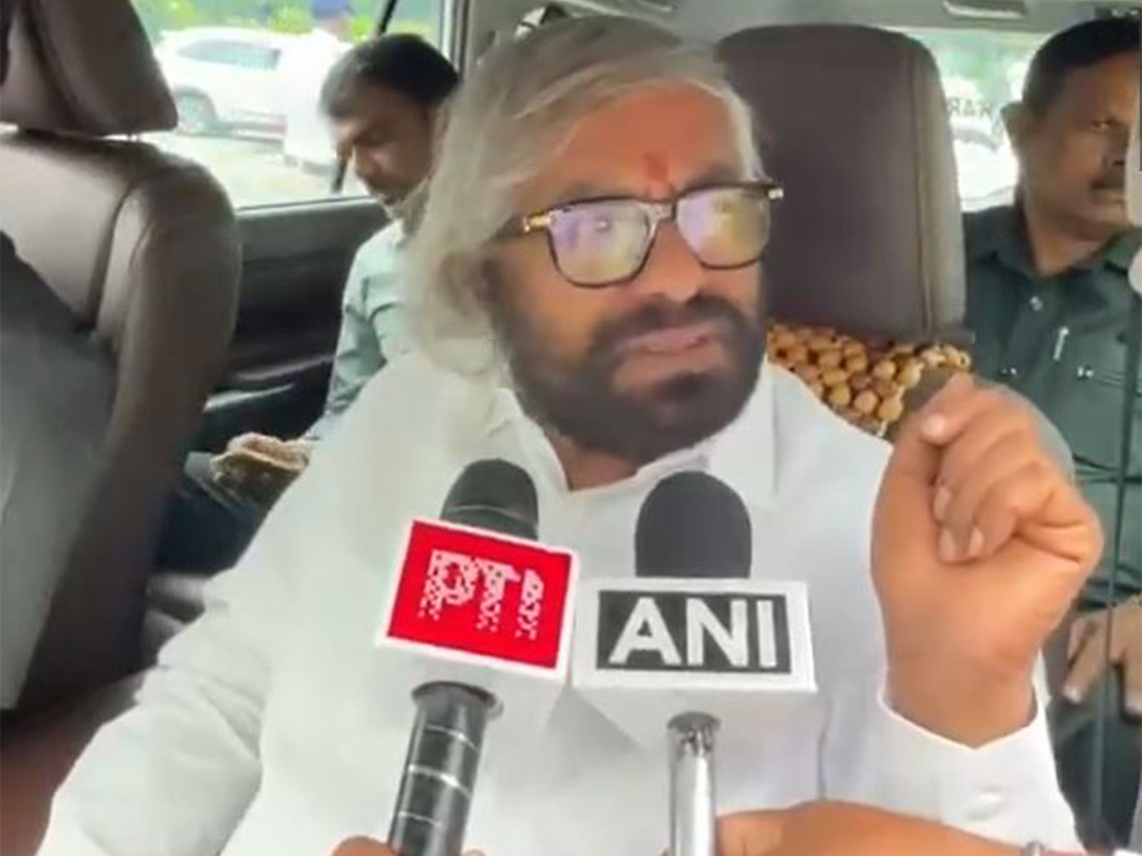  Karnataka Minister Eshwar Khandre (Photo/ANI)