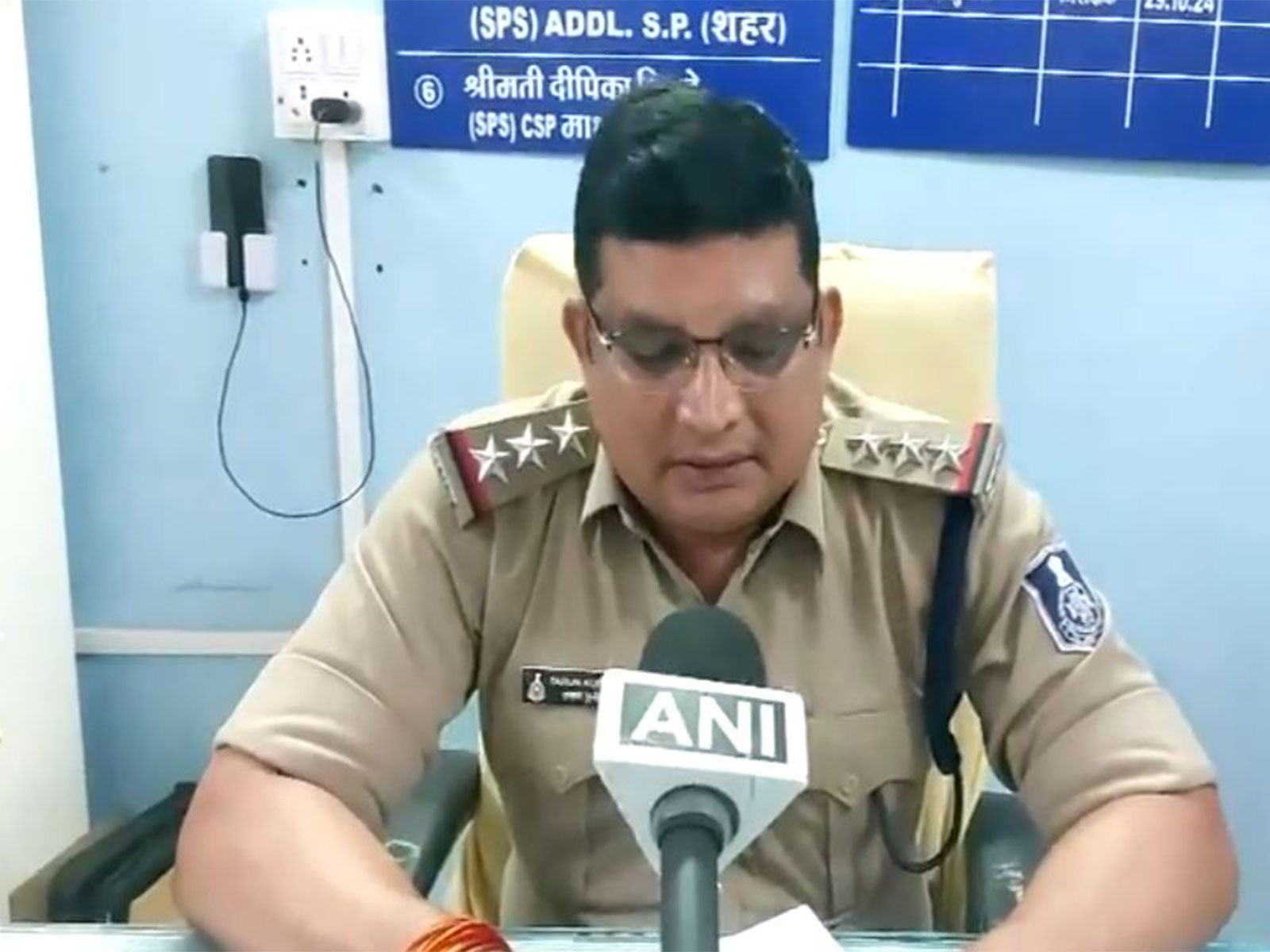 Neel Ganga Police Station in-charge Tarun Kuril (Photo/ANI)