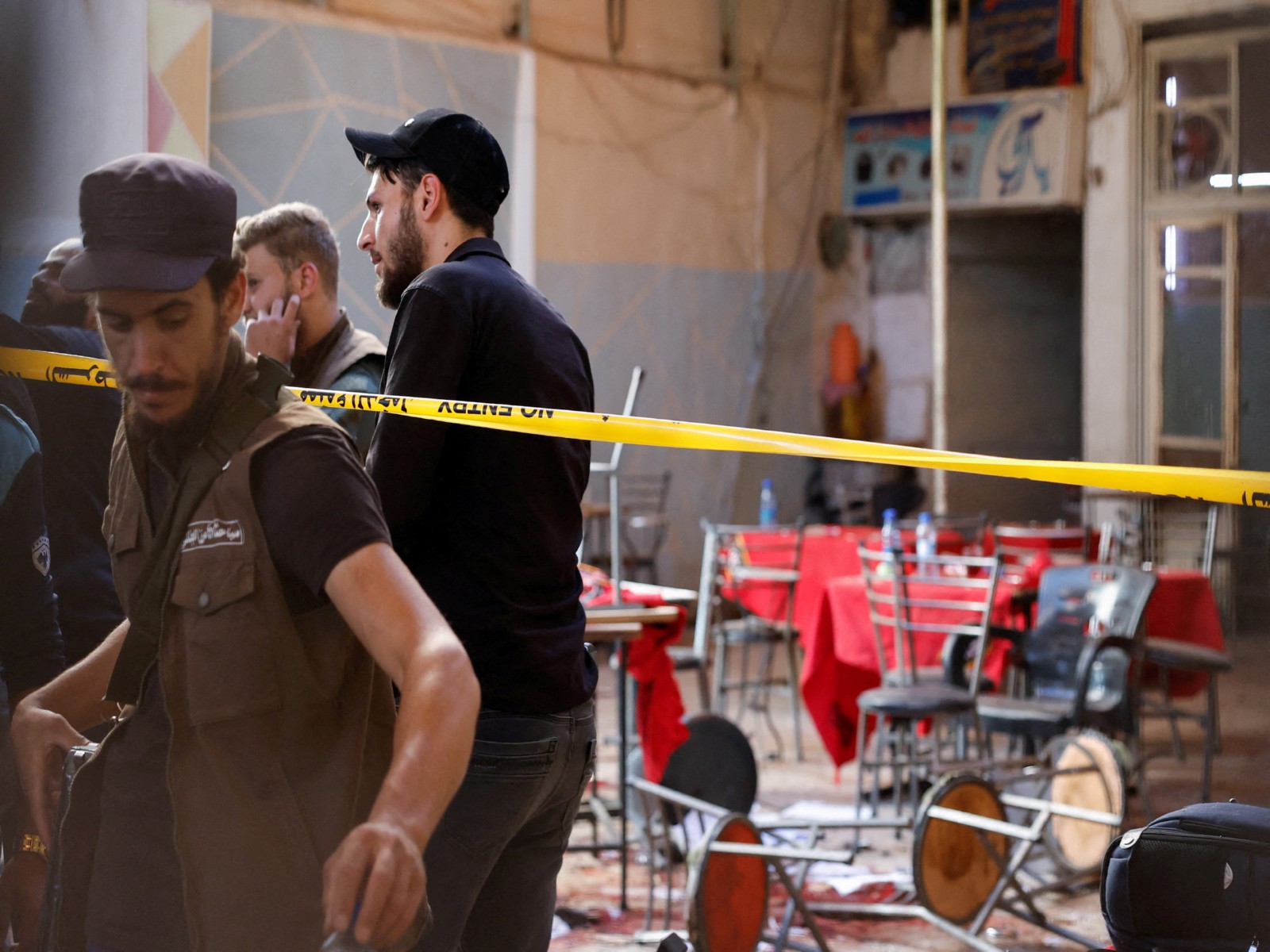 Aftermath of blast in Damascus (Photo/Reuters)