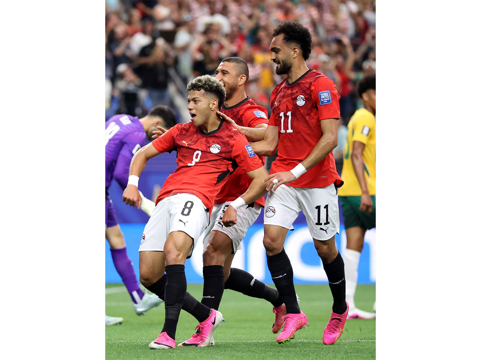 Emam Ashour of Egypt celebrating with his teammates after scoring a goal in Round of 32 match against Australia. (Photo: X/ @FIFAWorldCup)
