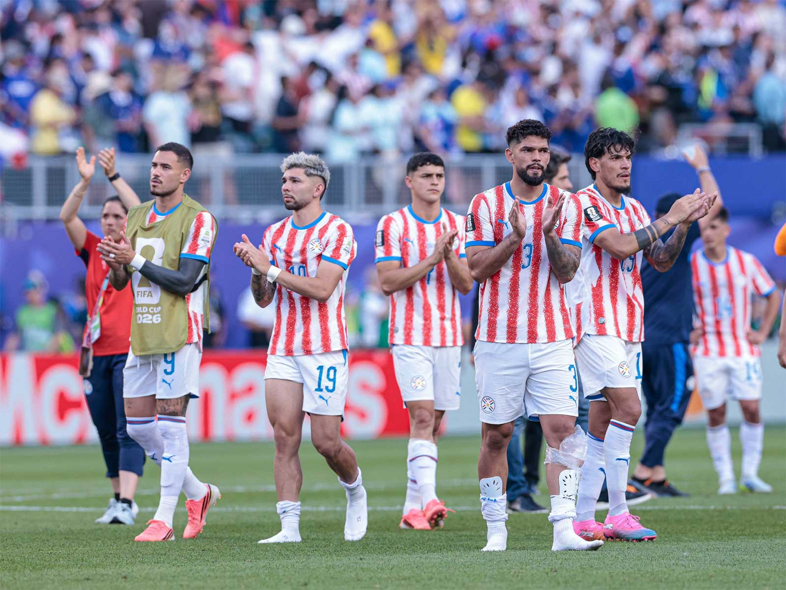 Paraguay players in action (Photo: X/@RHarrisonP)