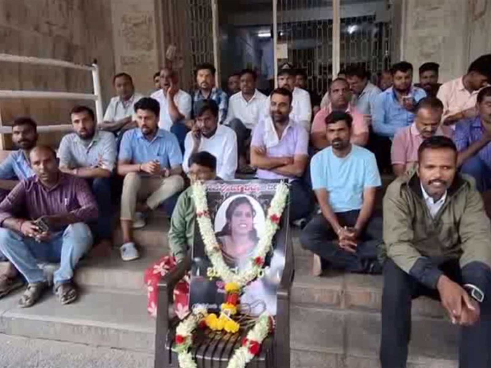 Village accountants protest outside District Collector office (Photo/ANI)