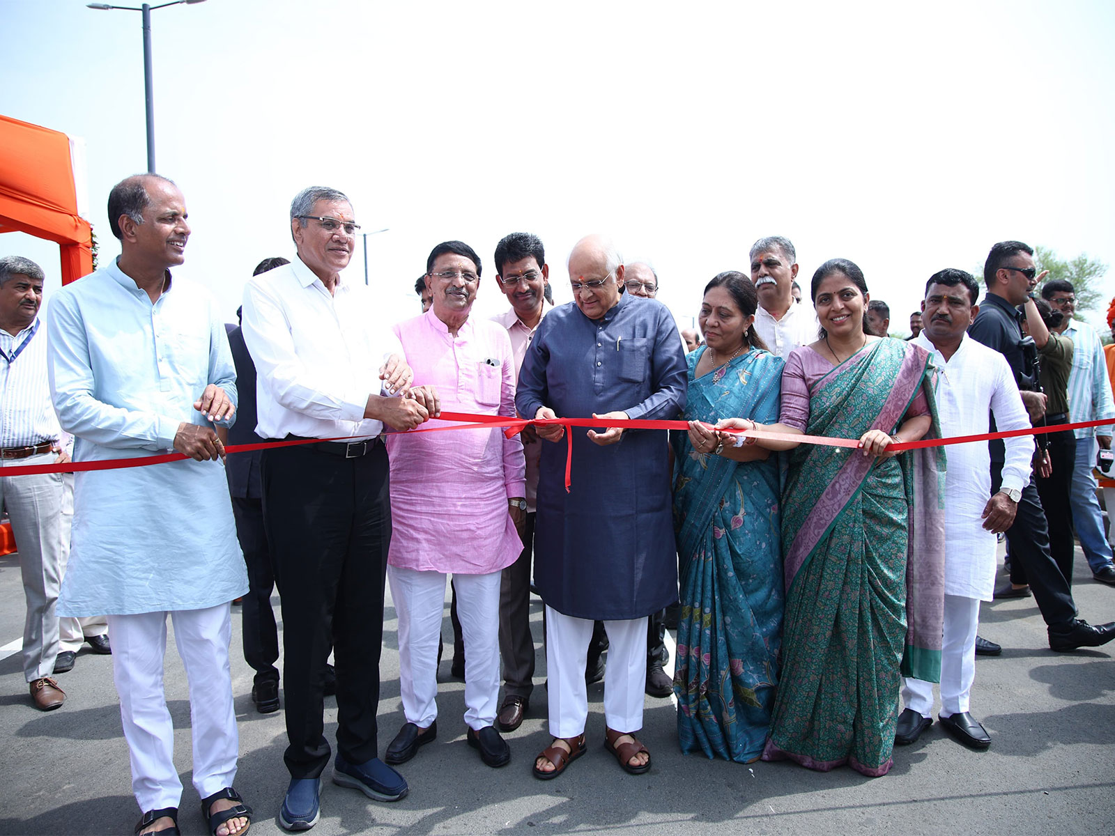 Gujarat CM Patel inaugurates Rs 175 Cr cable-stayed flyover (Photo/@Bhupendrapbjp)