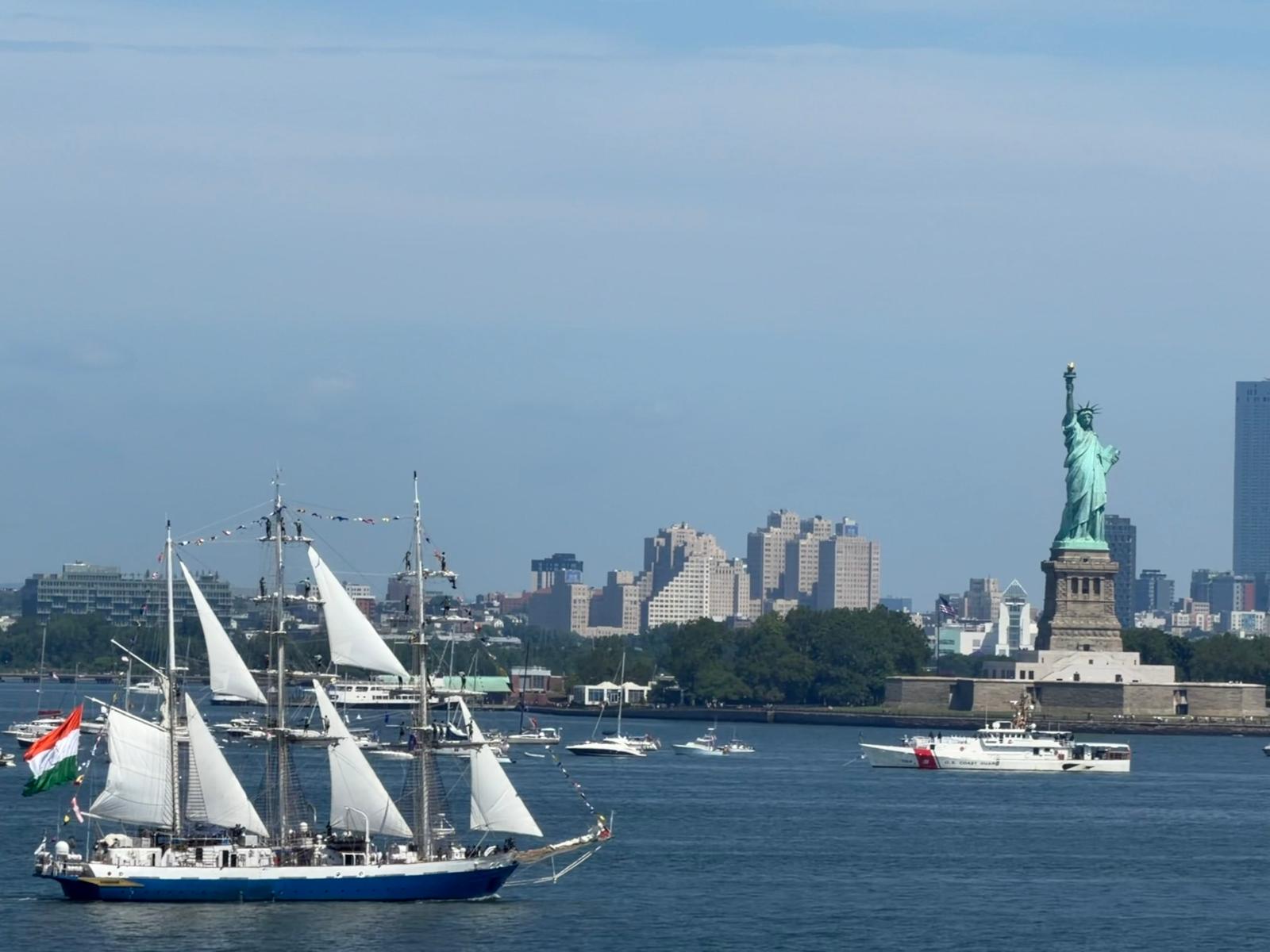 INS Sudarshini participates in US International Naval Review, Sail 4th 250 celebrations (Photo/X@indiannavy)