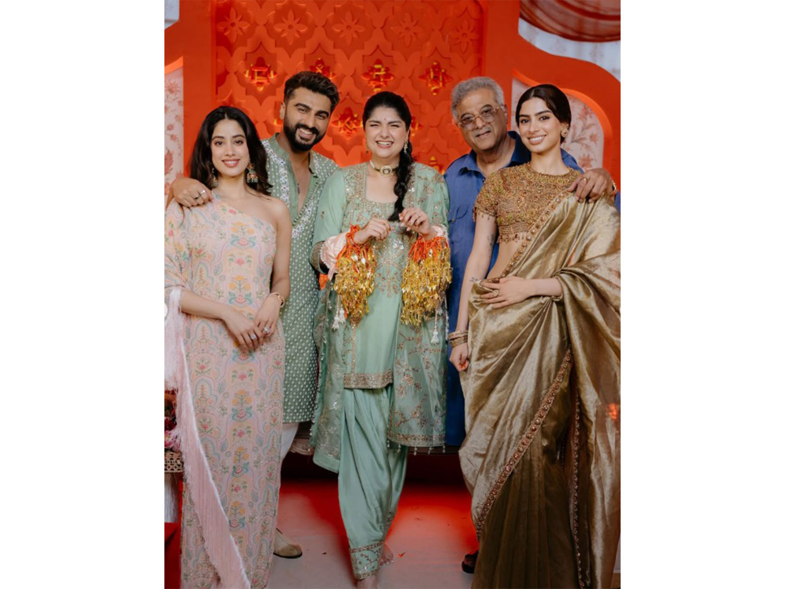 Janhvi Kapoor, Arjun Kapoor, Anshula Kapoor, Khushi Kapoor (Photo/Instagram/ @anshulakapoor)