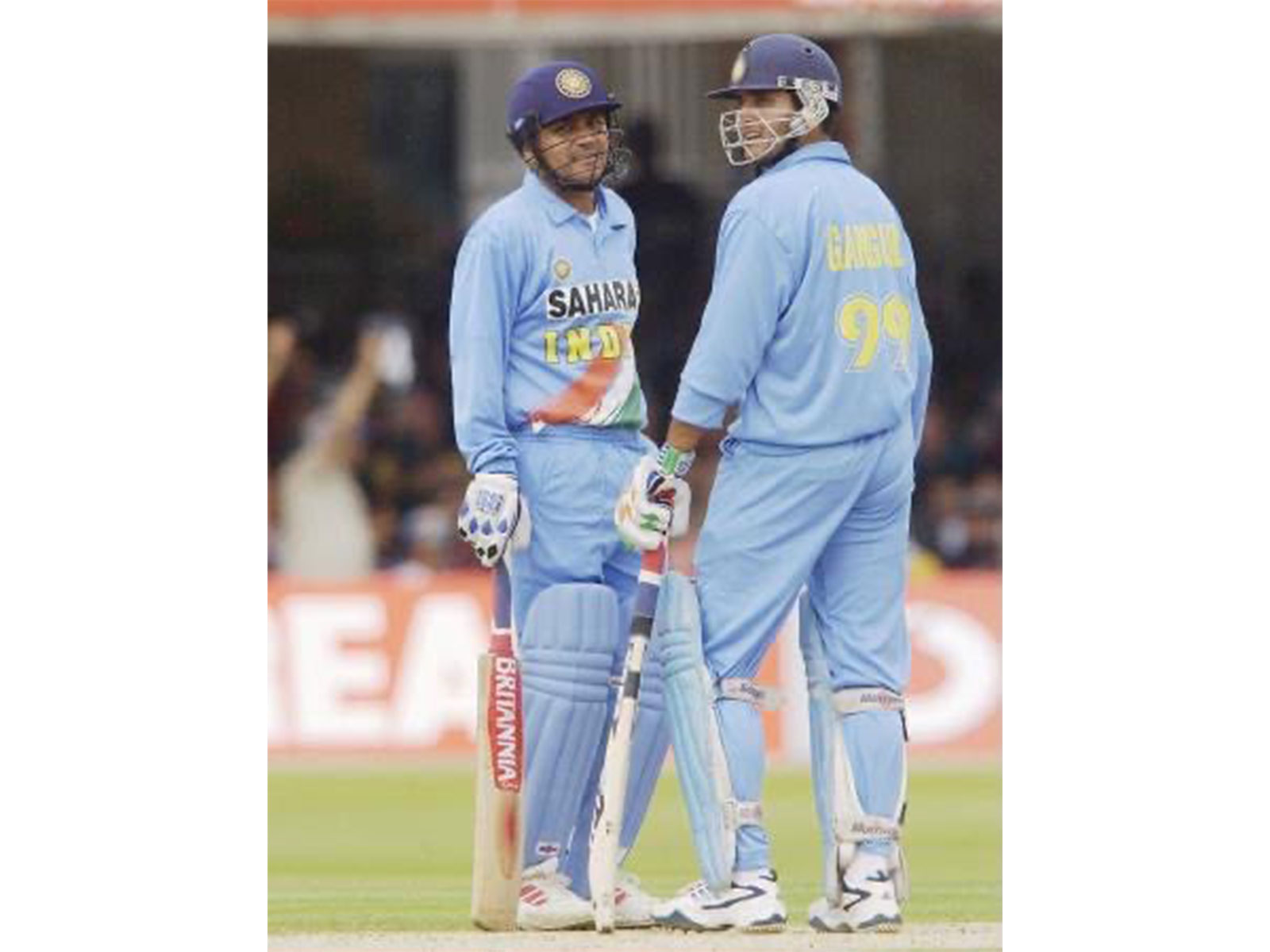 Virender Sehwag (L) with Sourav Ganguly. (Photo: X/ @virendersehwag)