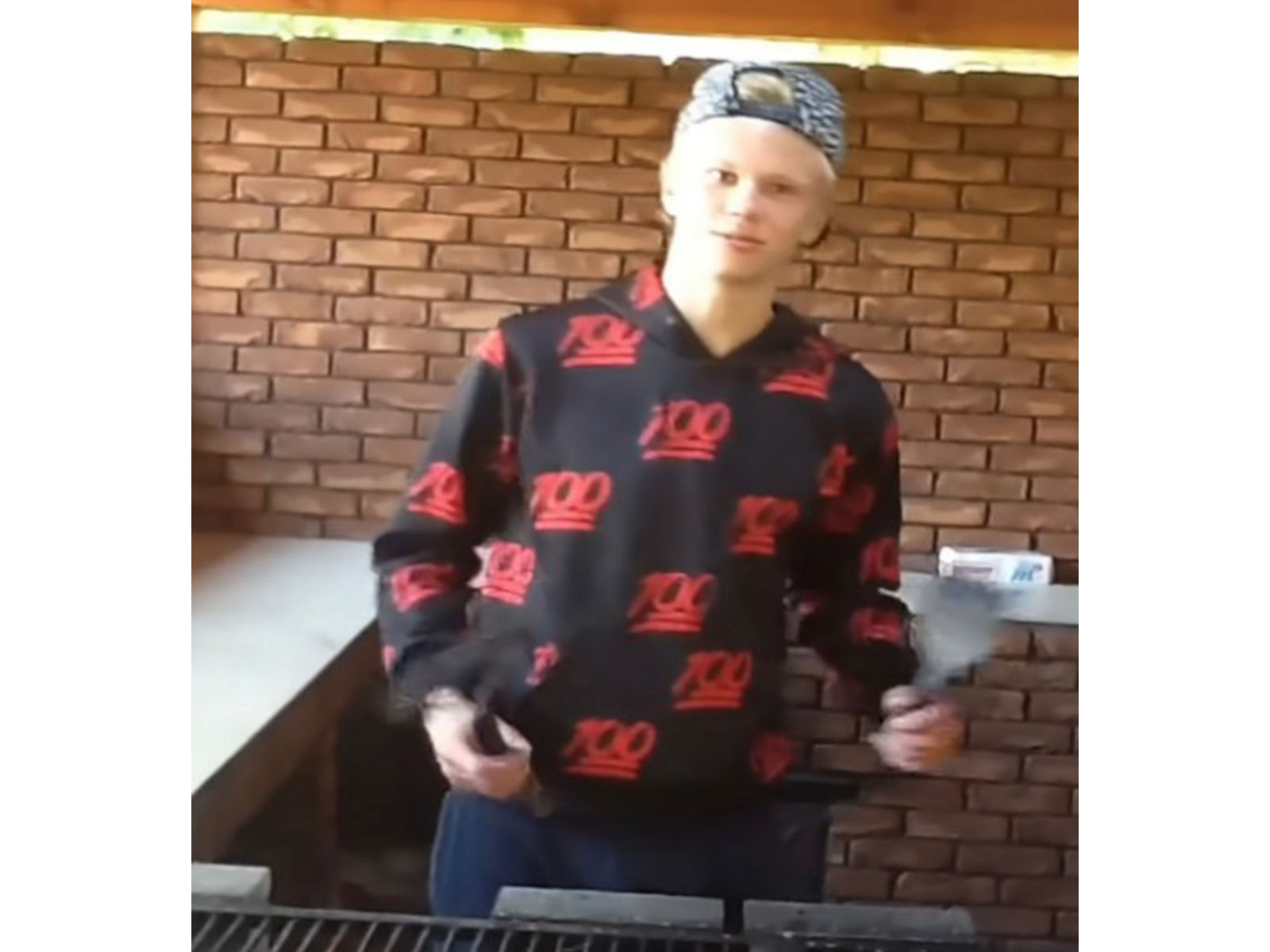A picture of a teenage Haaland rapping. (Photo: @erling Instagram)