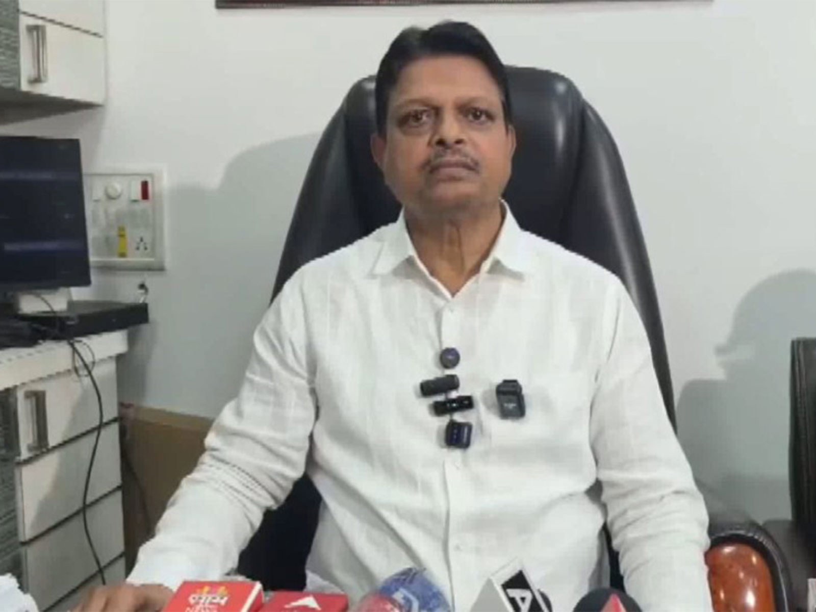 Shiv Sena corporator Ramesh Mhatre (File Photo/ANI)