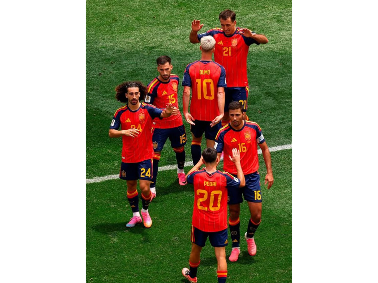 Spain team (Photo: @daniolmo Instagram)