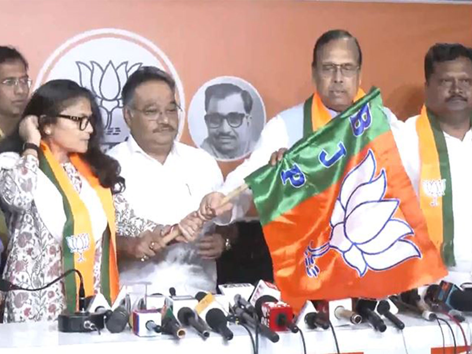 TMC MPs Sushmita Dev, Sukhendu Sekhar Roy, Prakash Chik Baraik join BJP (Photo/ANI)