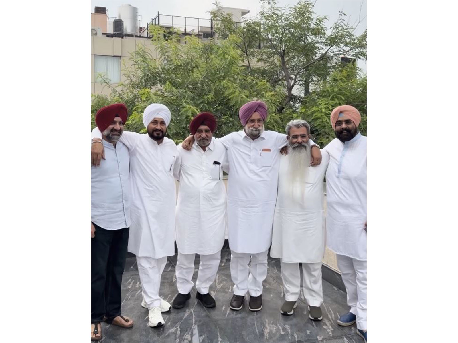Former Punjab CM Charanjit Singh Channi and other Congress leaders (Photo/@CHARANJITCHANNI)