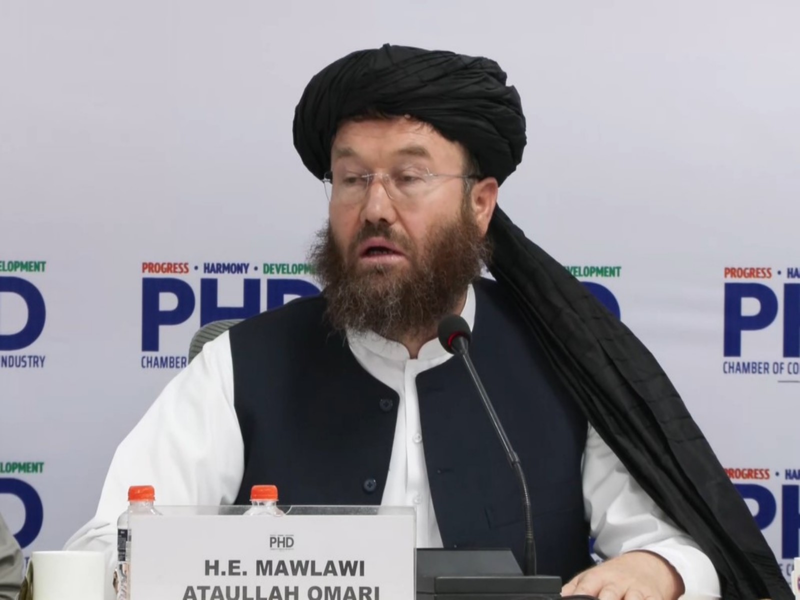 Afghanistan Minister of Agriculture, Irrigation and Livestock Mawlawi Attaullah Omari (Photo/ANI)