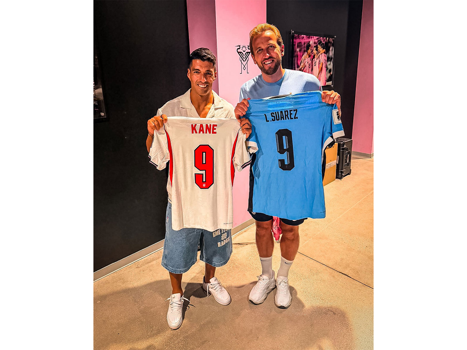 Luis Suarez meets Harry Kane (Photo: X/@LuisSuarez9)